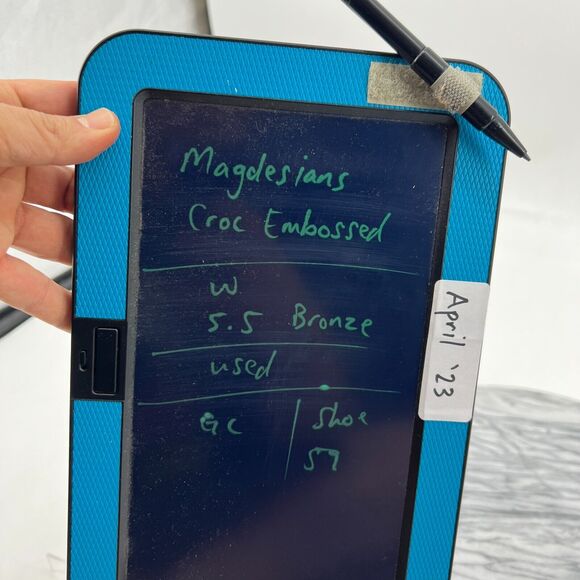 Magdesians California Heels Womens 5.5 Bronze Croc Embossed Closed Toe Career - Picture 10 of 11